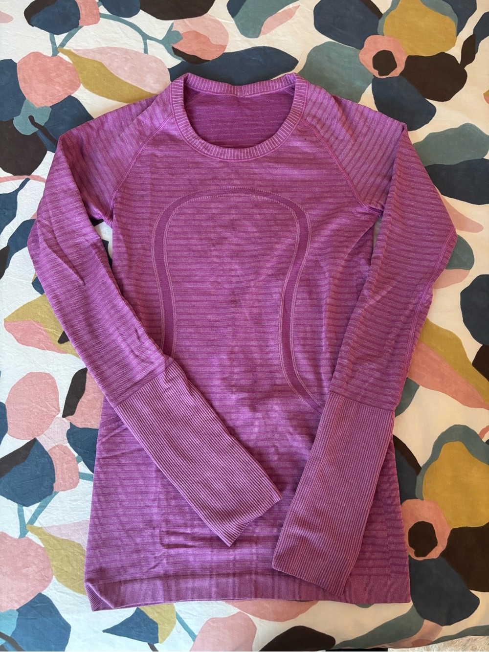 Lululemon Swiftly Tech long sleeve